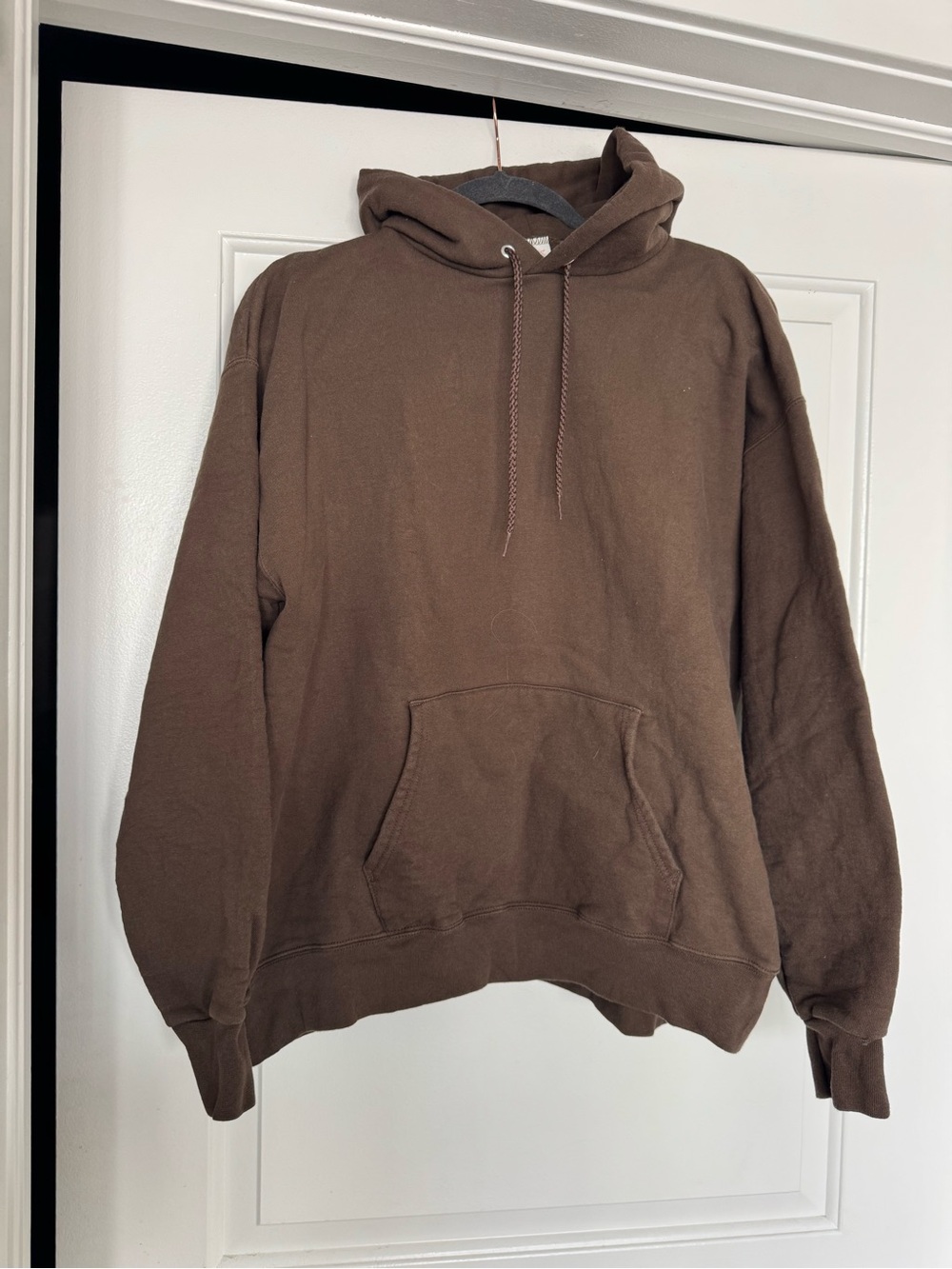 Classic Hanes Brown Pullover Hoodie— never been worn